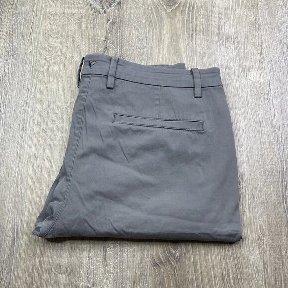 Birddogs Chino Pants, Men's Size 32 X 27 Light Gray Color Unlined Stretchy - Picture 1 of 16